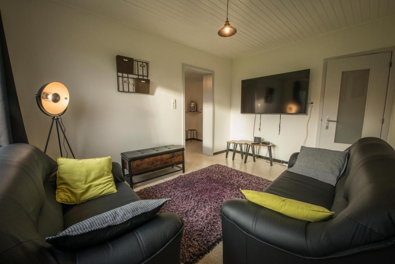 Agimon'Toit Villa Hastiere-par-dela Exterior photo